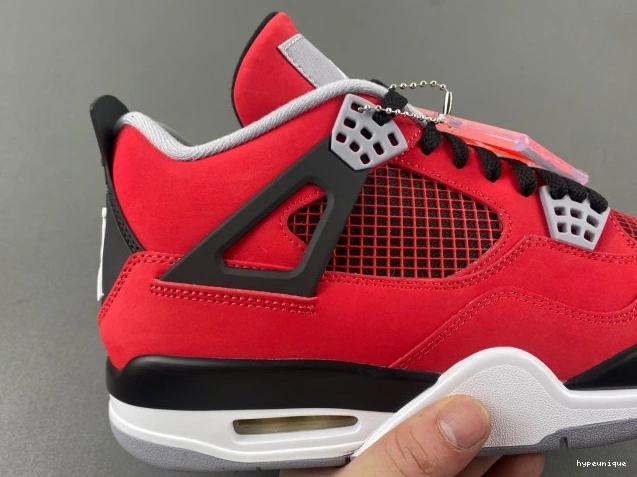 HYPE 308497-603 Toro Bravo Jordan Retro 4 0808